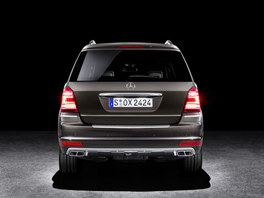  Mercedes-Benz GL-Class Grand Edition 2011 года  (фото 7 из 8)
